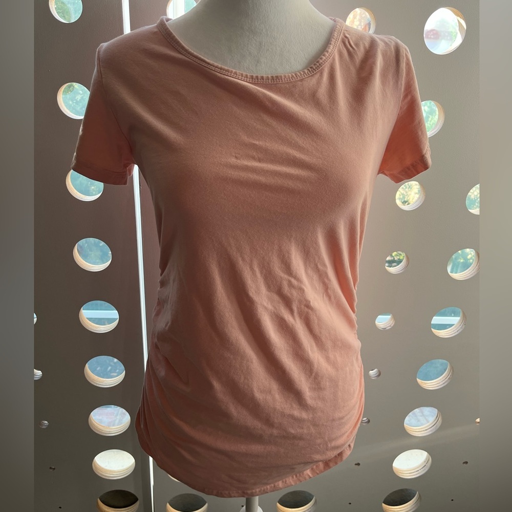 2 Short Sleeve Tops (Pink & Gray)- Used - Picture 2 of 10